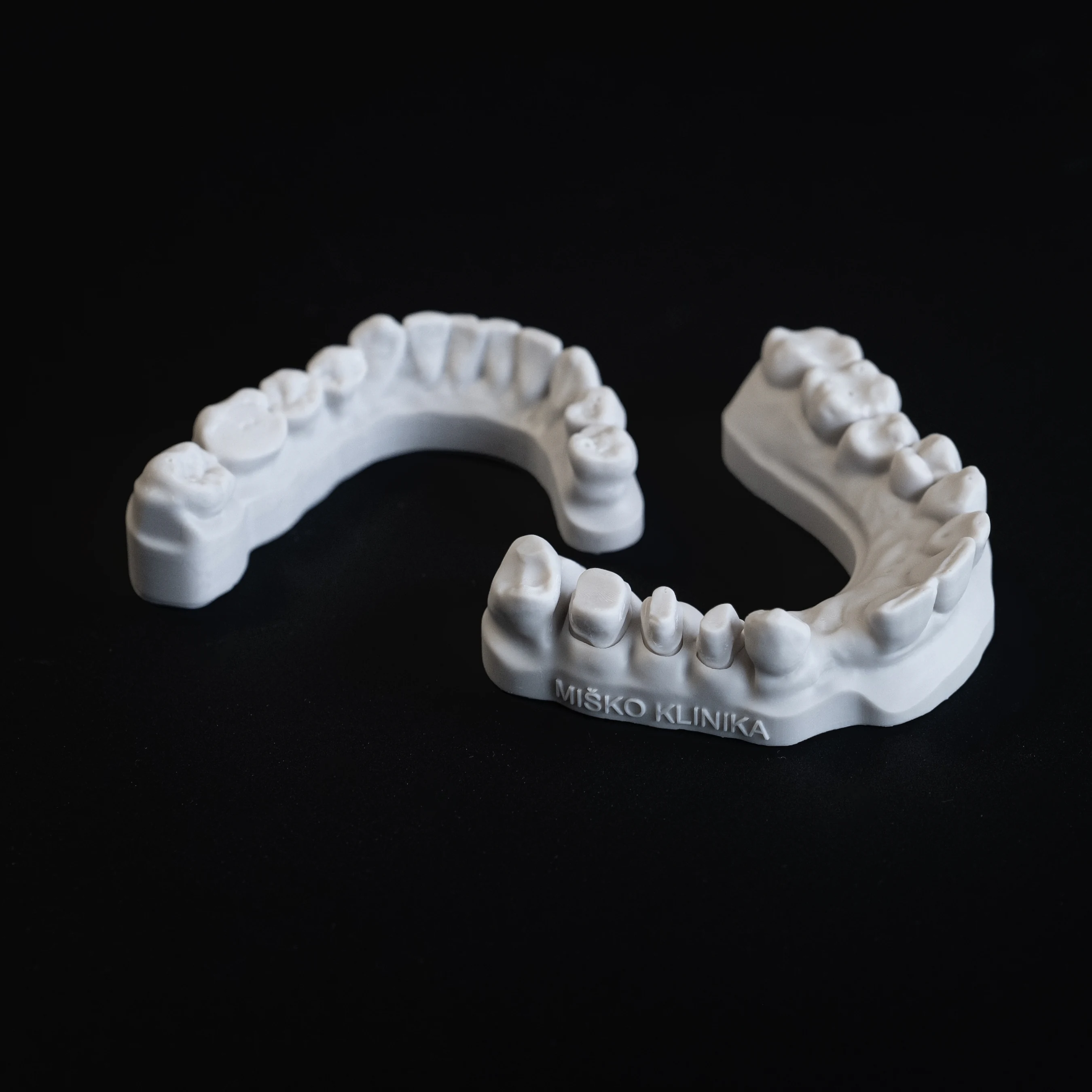 Dental models with spaces where teeth are missing